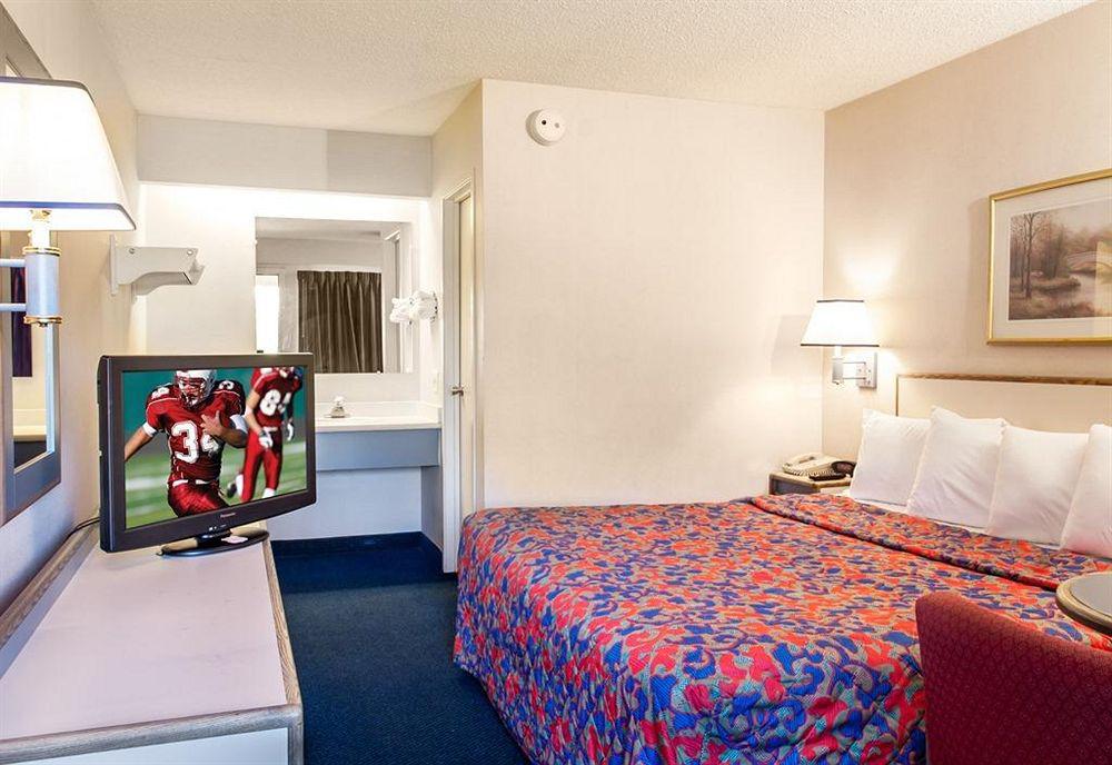 Red Roof Inn Kalamazoo East - Expo Center Экстерьер фото